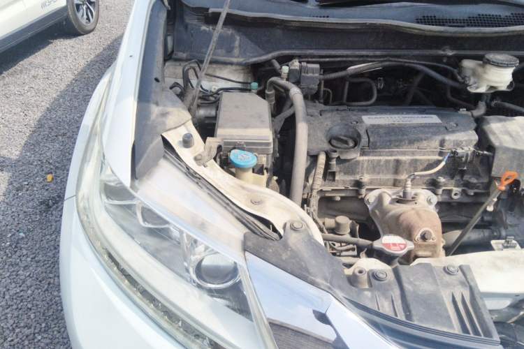 Used Honda Odyssey 2015 Updated Version 2.4L Smart Edition Engine Bay Right