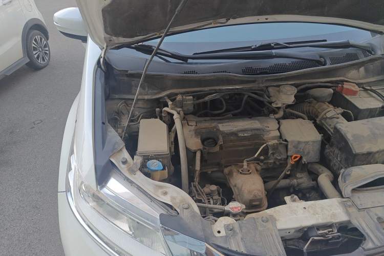 Used Honda Odyssey 2015 2.4L Comfort Edition Engine Bay Right