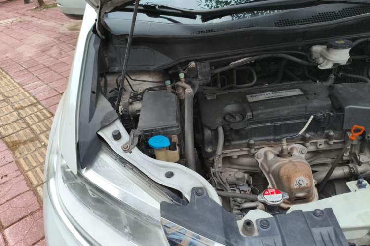 Used Honda Odyssey 2015 2.4L Smart Edition Engine Bay Right