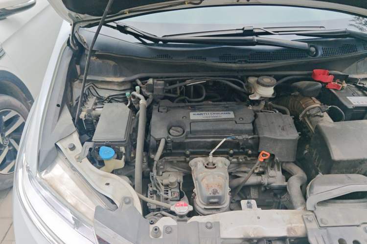 Used Honda Odyssey 2015 Updated Version 2.4L Smart Edition Engine Bay Right