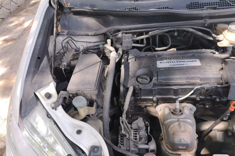 Used Honda Odyssey 2015 Revised 2.4L Luxury Edition Engine Bay Right