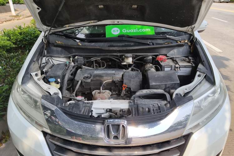 Used Honda Odyssey 2015 Revised 2.4L Luxury Edition Engine Bay