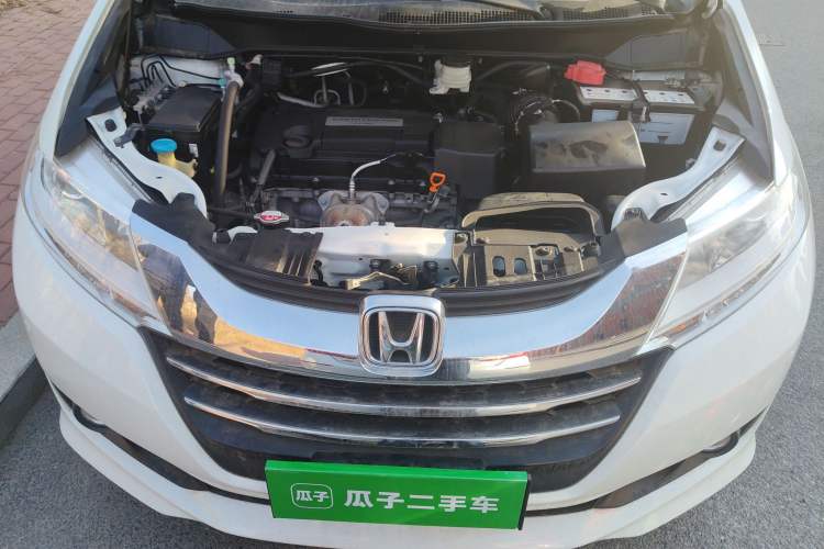 Used Honda Odyssey 2015 2.4L Luxury Edition Engine Bay