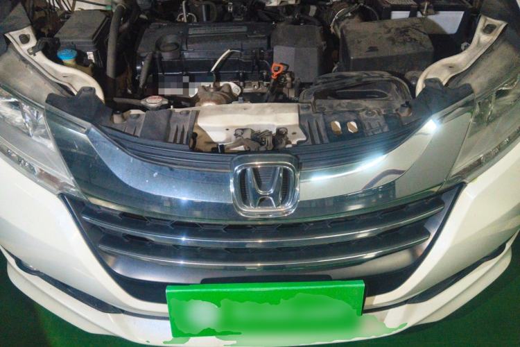 Used Honda Odyssey 2015 Updated Version 2.4L Smart Edition Engine Bay