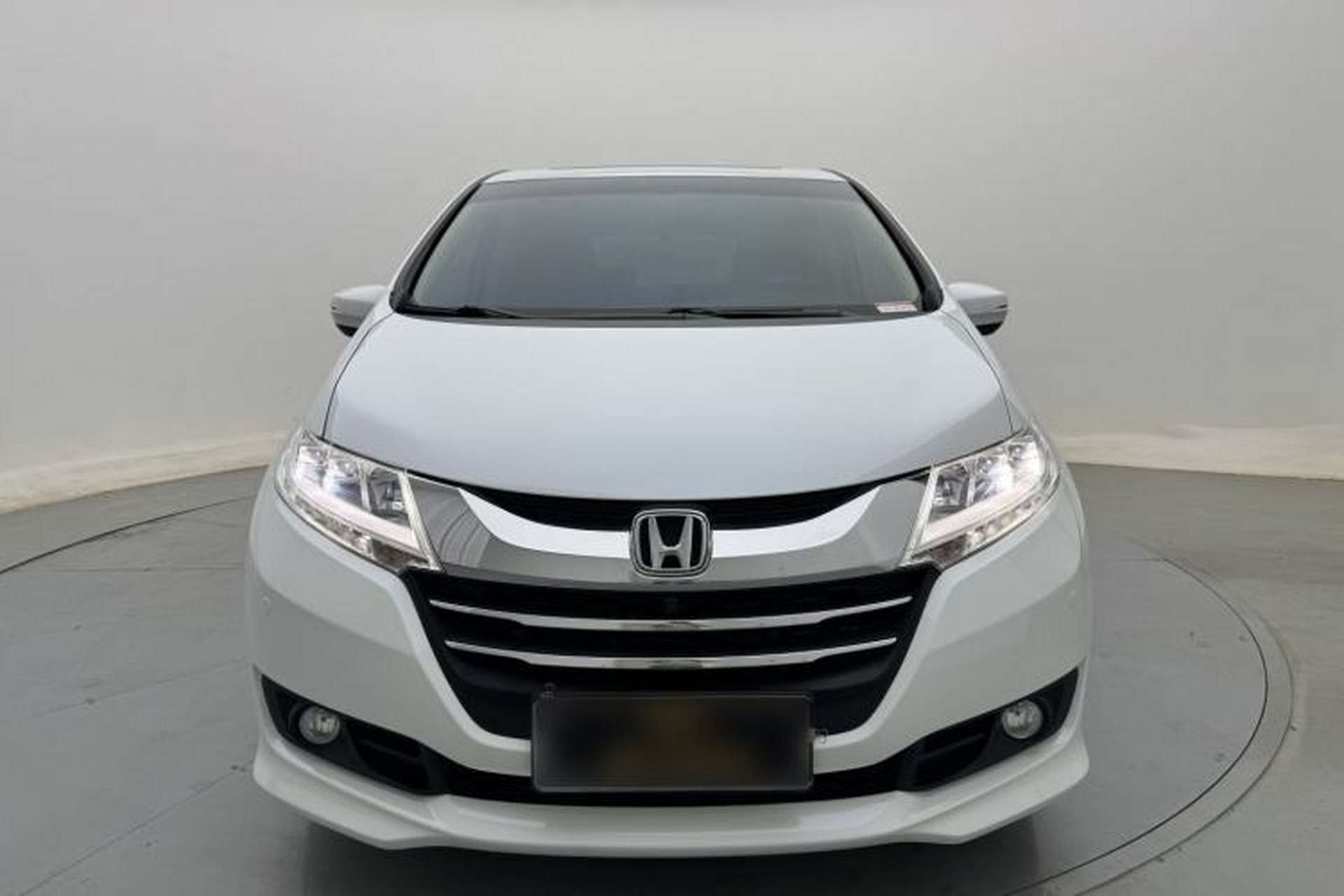 Used Honda Odyssey 2015 Revised Version 2.4L Supreme Edition Exterior 1