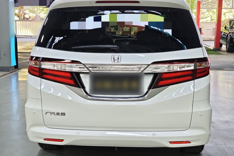 Used Honda Odyssey 2015 Updated Version 2.4L Smart Edition Exterior 1
