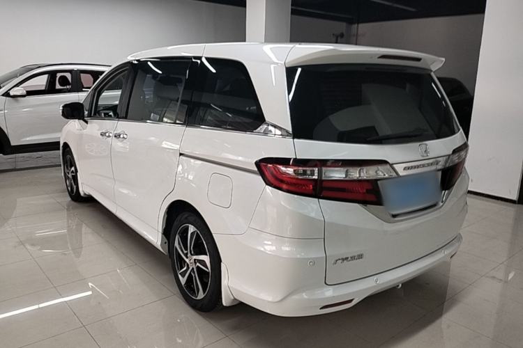 Used Honda Odyssey 2015 Revised 2.4L Luxury Edition Exterior 2