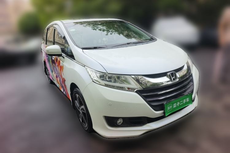 Used Honda Odyssey 2015 Updated Version 2.4L Smart Edition Exterior 2