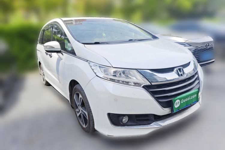 Used Honda Odyssey 2015 Updated Version 2.4L Smart Edition Exterior 2