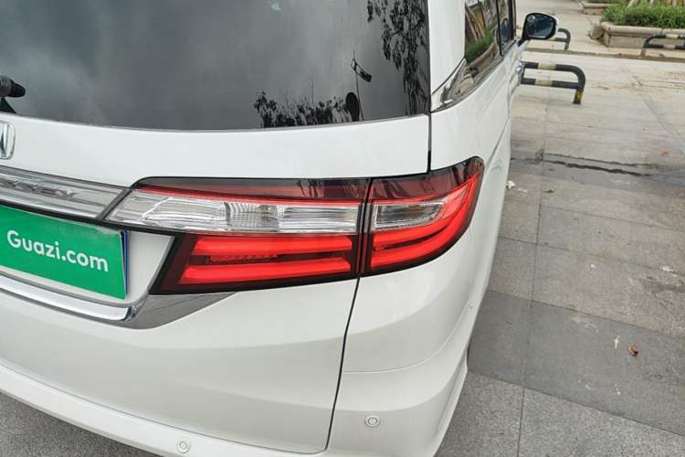 Used Honda Odyssey 2015 2.4L Prestige Edition Exterior 3