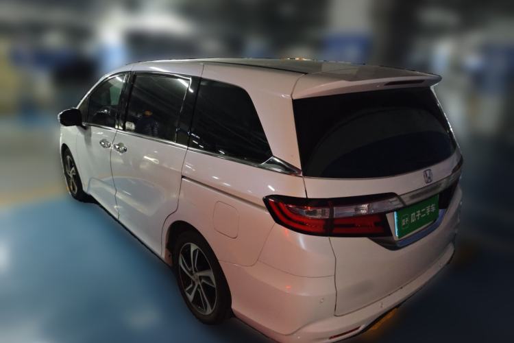 Used Honda Odyssey 2015 Revised 2.4L Luxury Edition Exterior 3