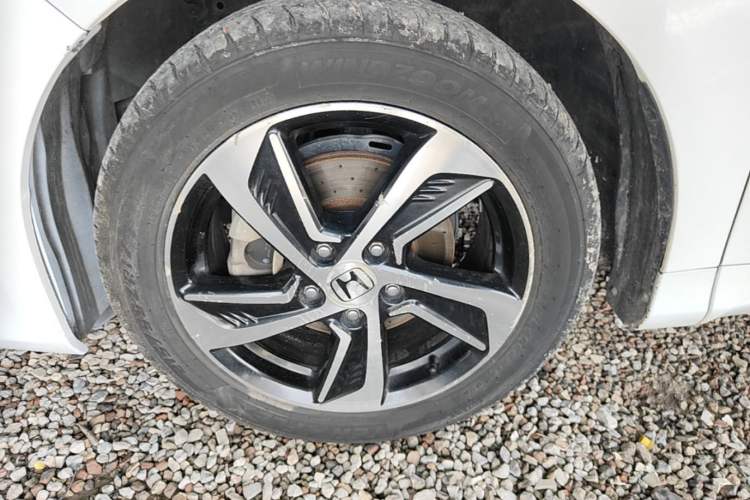 Used Honda Odyssey 2015 Revised 2.4L Luxury Edition Exterior 4