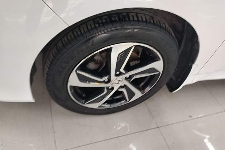 Used Honda Odyssey 2015 Revised 2.4L Luxury Edition Exterior 4