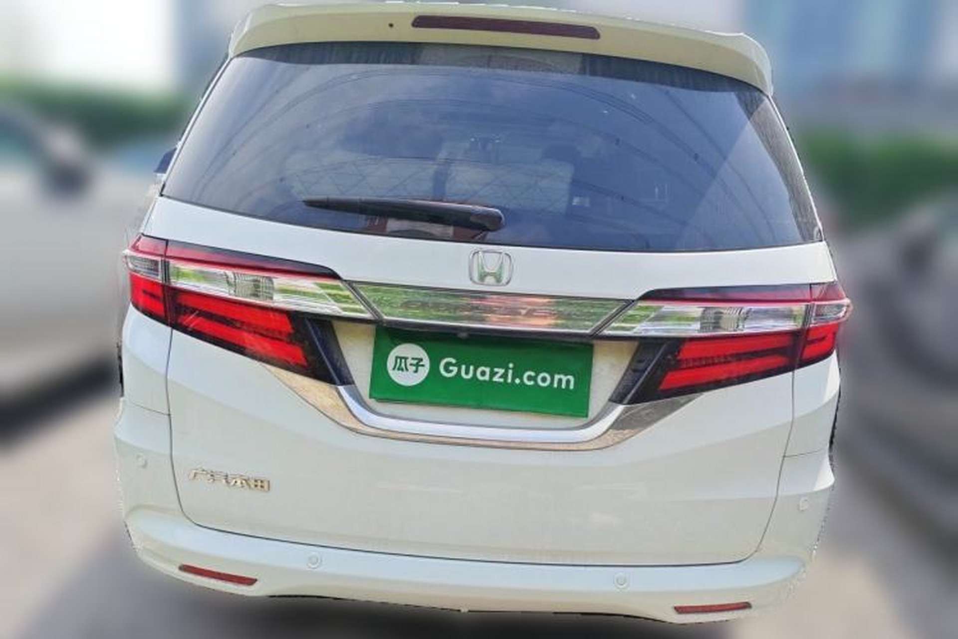 Used Honda Odyssey 2015 Updated Version 2.4L Smart Edition Exterior 4