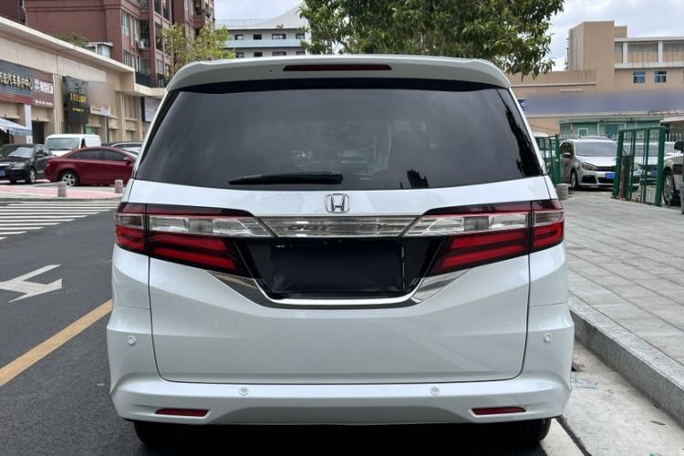 Used Honda Odyssey 2015 2.4L Supreme Edition Exterior 4