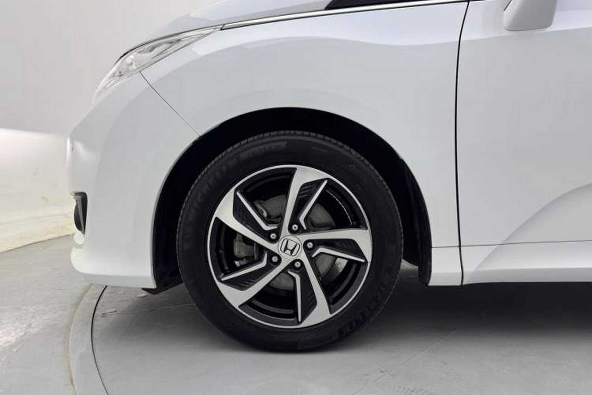 Used Honda Odyssey 2015 Revised Version 2.4L Supreme Edition Exterior 7