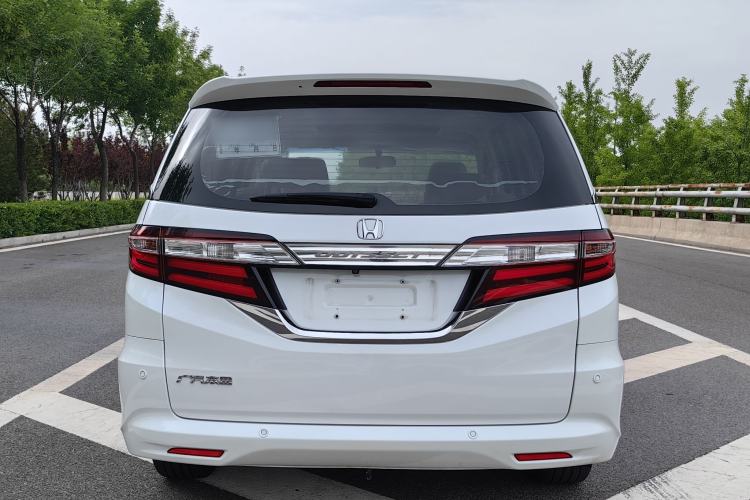 Used Honda Odyssey 2015 Revised 2.4L Luxury Edition Exterior 7