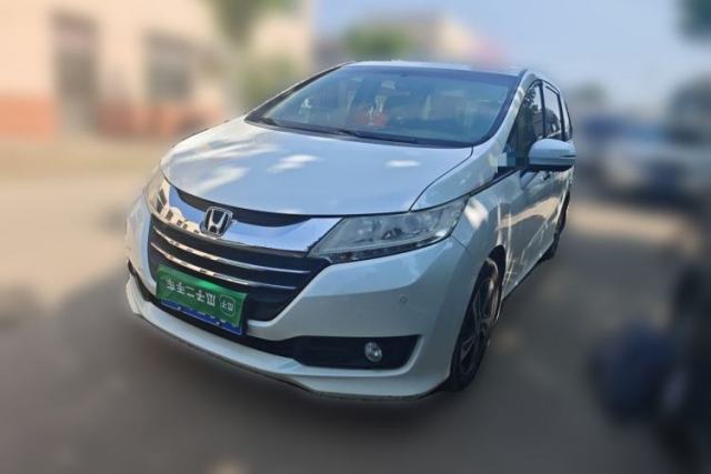 Used Honda Odyssey 2015 Revised 2.4L Luxury Edition