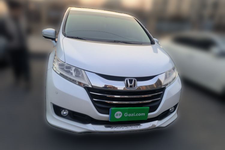 Used Honda Odyssey 2015 Updated Version 2.4L Smart Edition Front