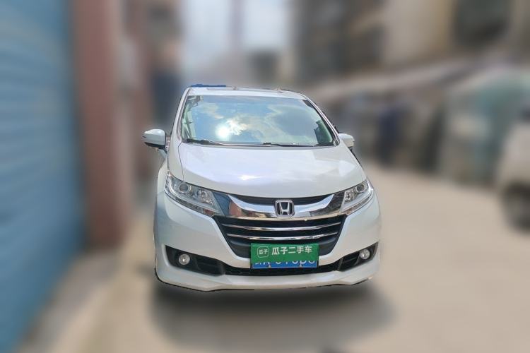 Used Honda Odyssey 2015 2.4L Luxury Edition Front