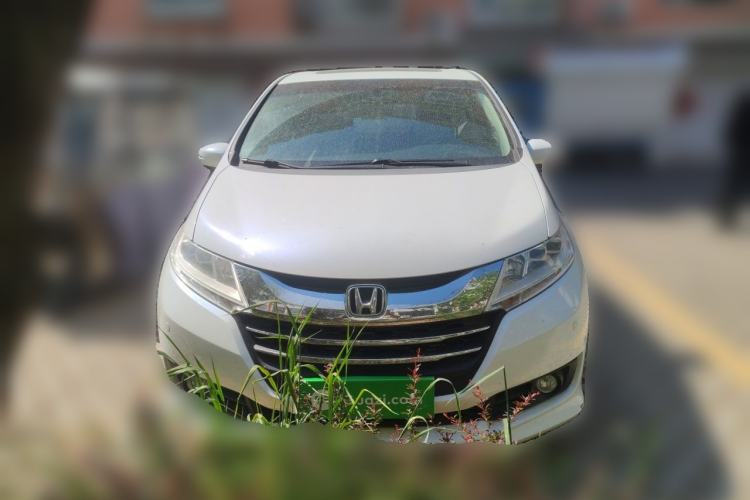 Used Honda Odyssey 2015 Updated Version 2.4L Smart Edition Front