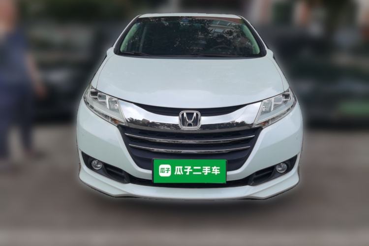 Used Honda Odyssey 2015 Updated Version 2.4L Smart Edition Front