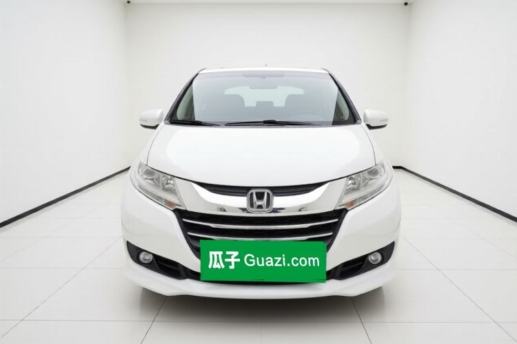 Used Honda Odyssey 2015 Revised 2.4L Luxury Edition Front