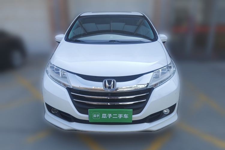 Used Honda Odyssey 2015 Revised Version 2.4L Supreme Edition Front