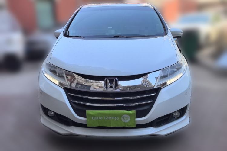 Used Honda Odyssey 2015 Revised Version 2.4L Supreme Edition Front