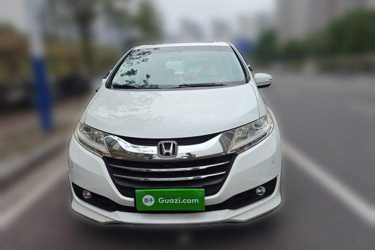 Used Honda Odyssey 2015 Revised 2.4L Luxury Edition Front