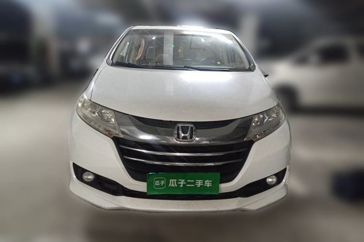 Used Honda Odyssey 2015 Revised 2.4L Luxury Edition Front