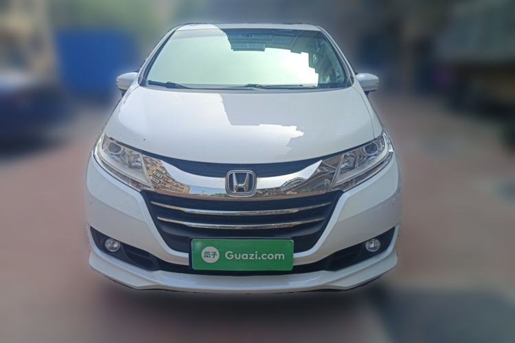 Used Honda Odyssey 2015 Revised 2.4L Luxury Edition Front
