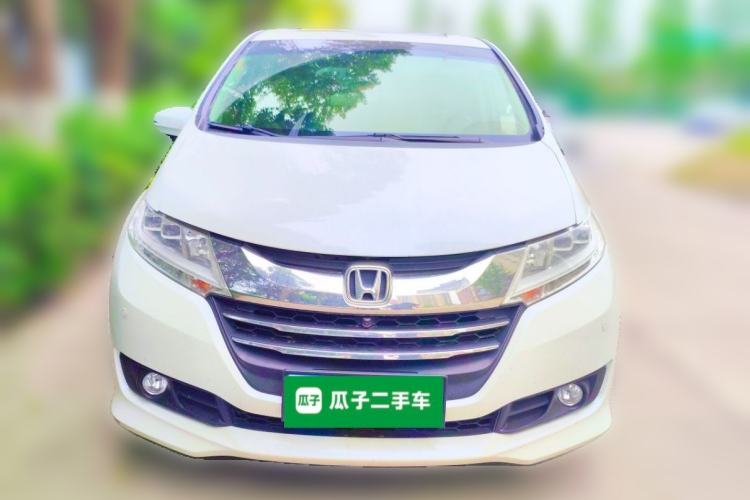Used Honda Odyssey 2015 Revised Version 2.4L Supreme Edition Front