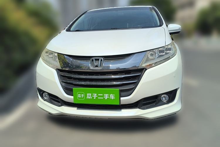 Used Honda Odyssey 2015 Updated Version 2.4L Smart Edition Front