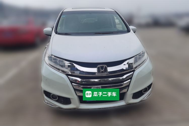 Used Honda Odyssey 2015 Updated 2.4L Smart Cool Version Front