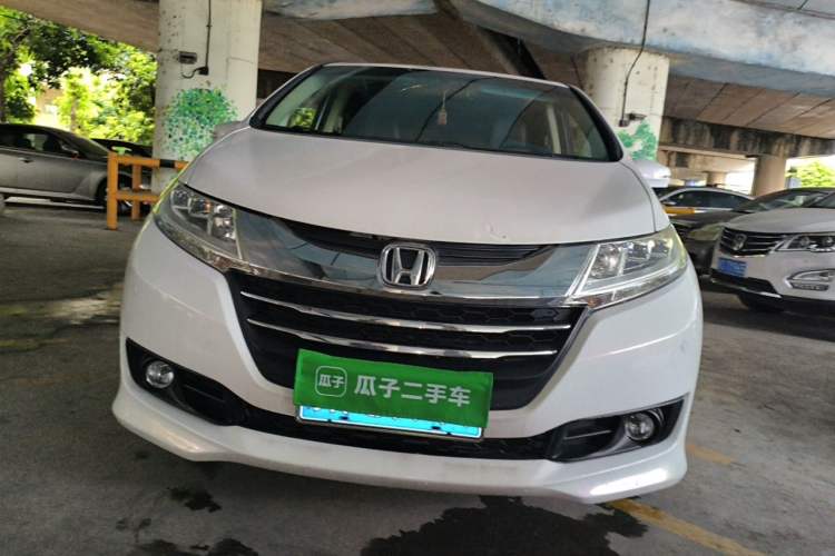 Used Honda Odyssey 2015 Updated Version 2.4L Smart Edition Front