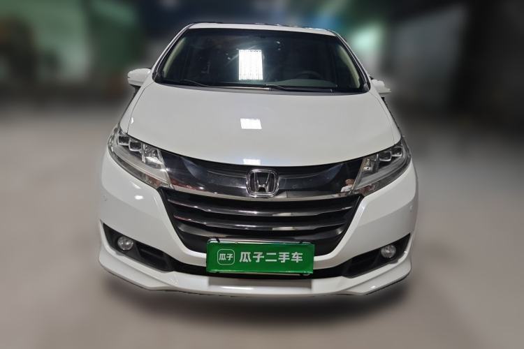 Used Honda Odyssey 2015 Updated Version 2.4L Smart Edition Front