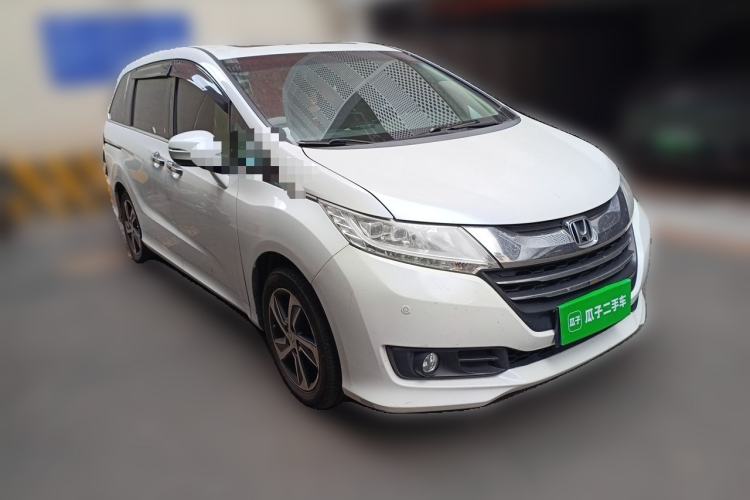 Used Honda Odyssey 2015 2.4L Prestige Edition Front Right 45 Deg