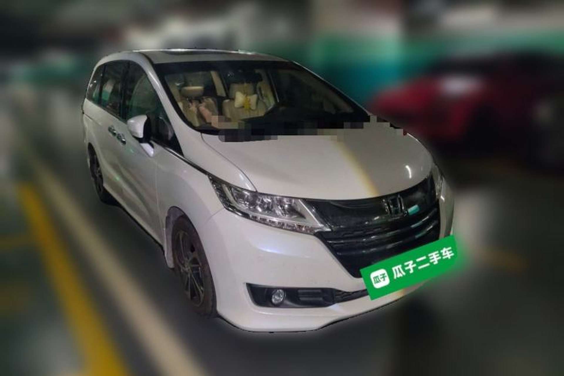 Used Honda Odyssey 2015 2.4L Luxury Edition Front Right 45 Deg