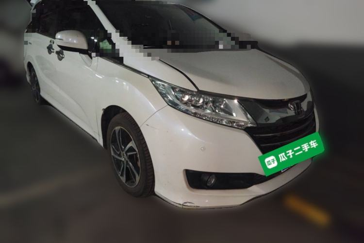 Used Honda Odyssey 2015 2.4L Smart Edition Front Right 45 Deg