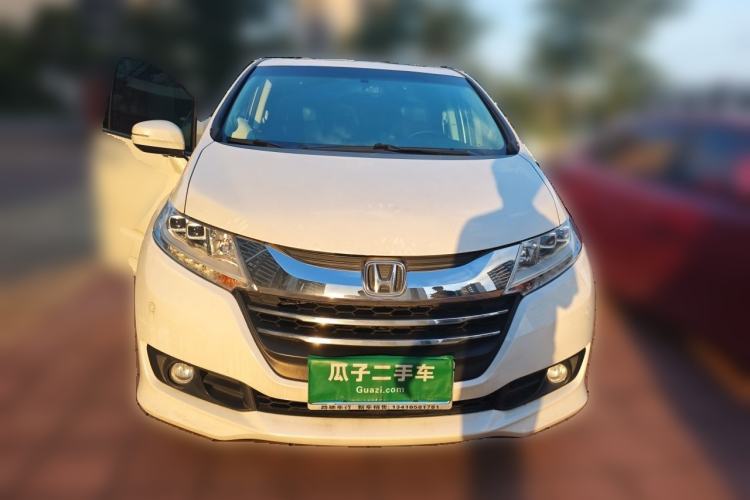 Used Honda Odyssey 2015 Updated Version 2.4L Smart Edition Front