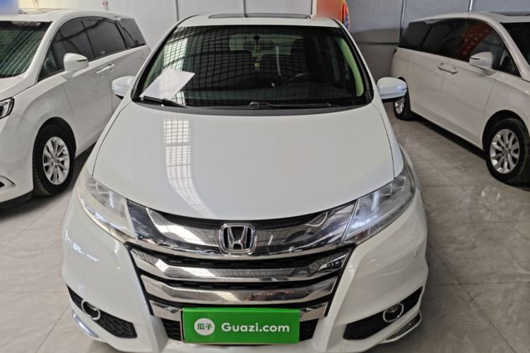 Used Honda Odyssey 2015 Updated 2.4L Smart Cool Version Front