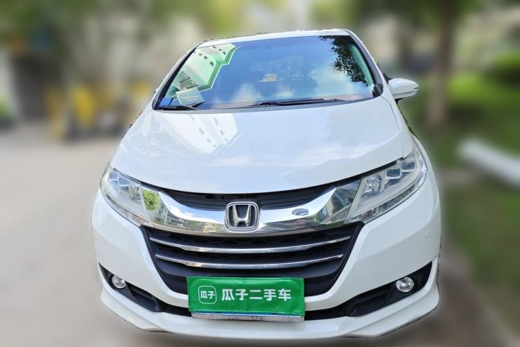 Used Honda Odyssey 2015 Updated Version 2.4L Smart Edition Front