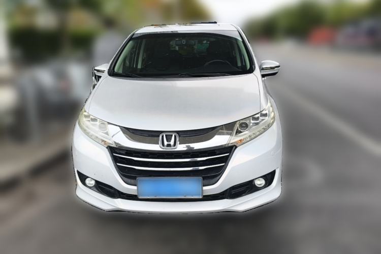 Used Honda Odyssey 2015 Revised 2.4L Luxury Edition Front