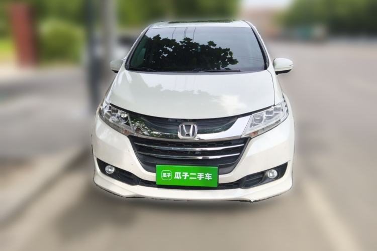 Used Honda Odyssey 2015 Updated Version 2.4L Smart Edition Front