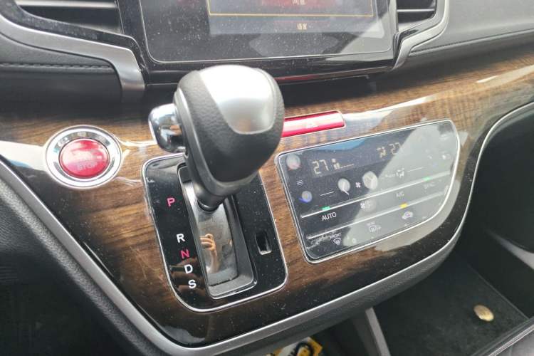 Used Honda Odyssey 2015 2.4L Prestige Edition Gear Lever