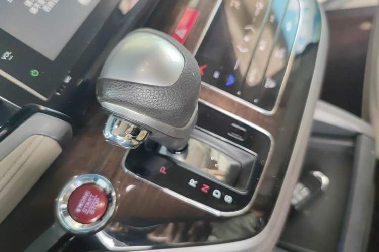 Used Honda Odyssey 2015 2.4L Supreme Edition Gear Lever