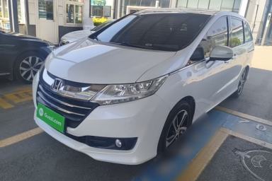 Used Honda Odyssey 2015 Revised 2.4L Luxury Edition