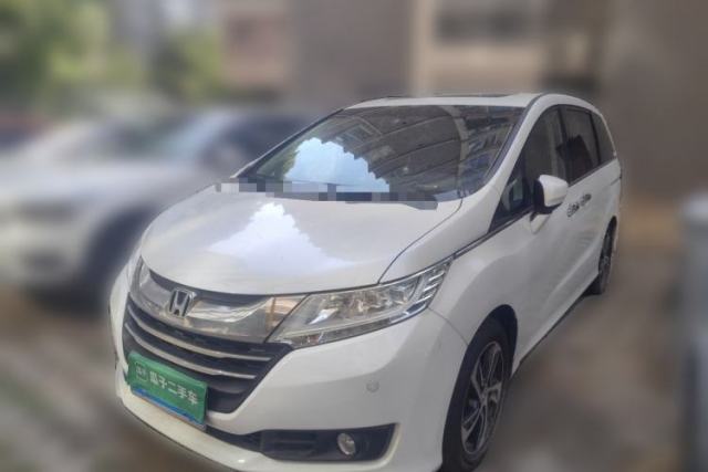 Honda Odyssey 2015 2.4L Smart Edition с пробегом