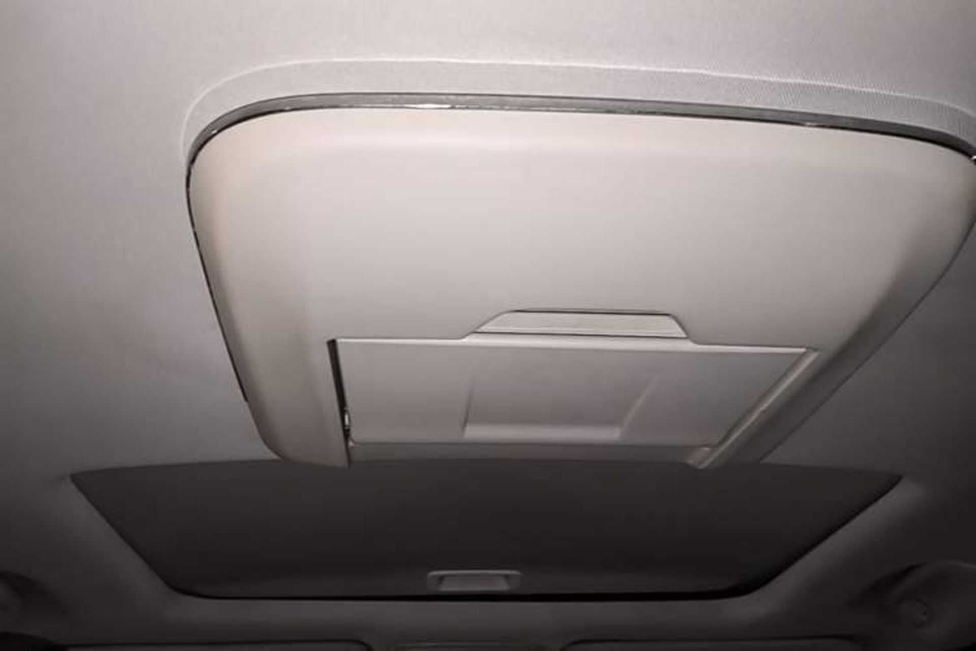 Used Honda Odyssey 2015 2.4L Supreme Edition Headliner
